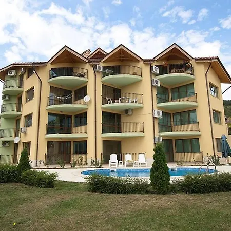 Deluxe 2 Bedroom With Pool View Mamaafrica Балчик