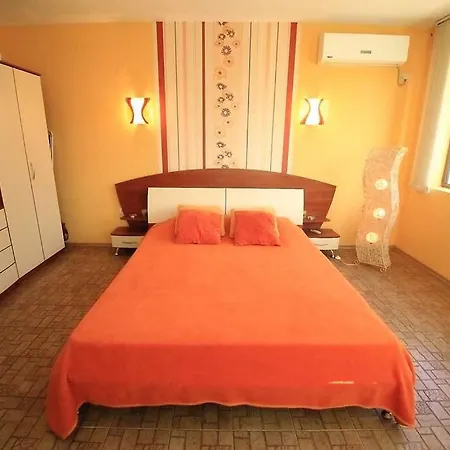 Deluxe 2 Bedroom With Pool View Mamaafrica Апартамент